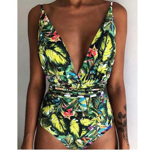 2020 New Women's Sexy Backless One-Piece Swimsuit